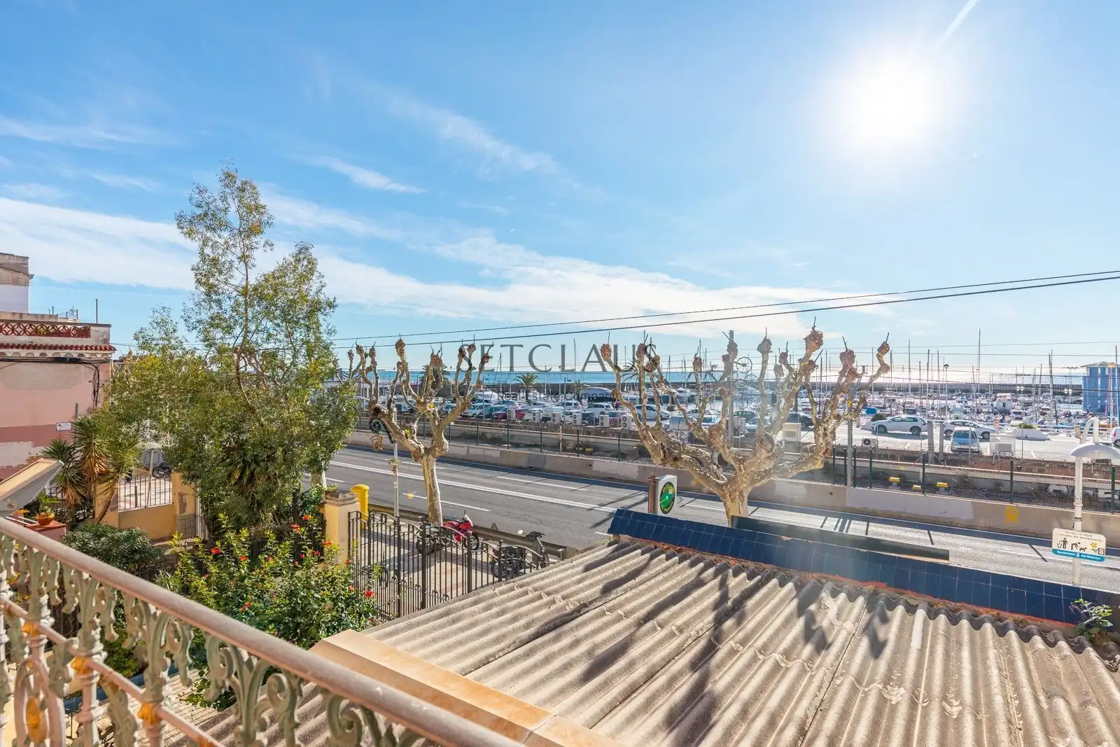 Vista exterior de Casa o chalet en venta en El Masnou con Terraza