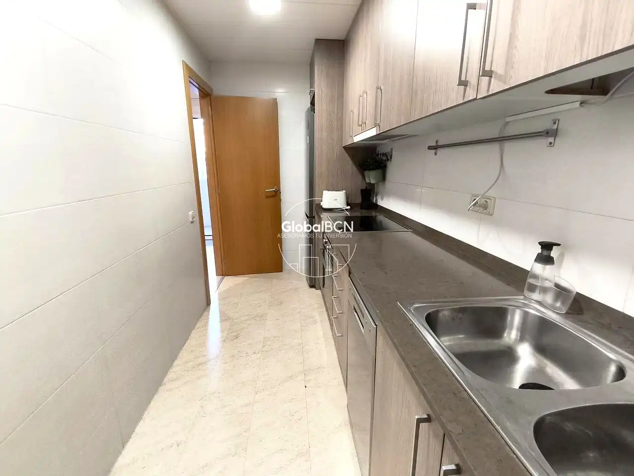 Appartamento con balcone in vendita a calle del Rosselló, imagen 11