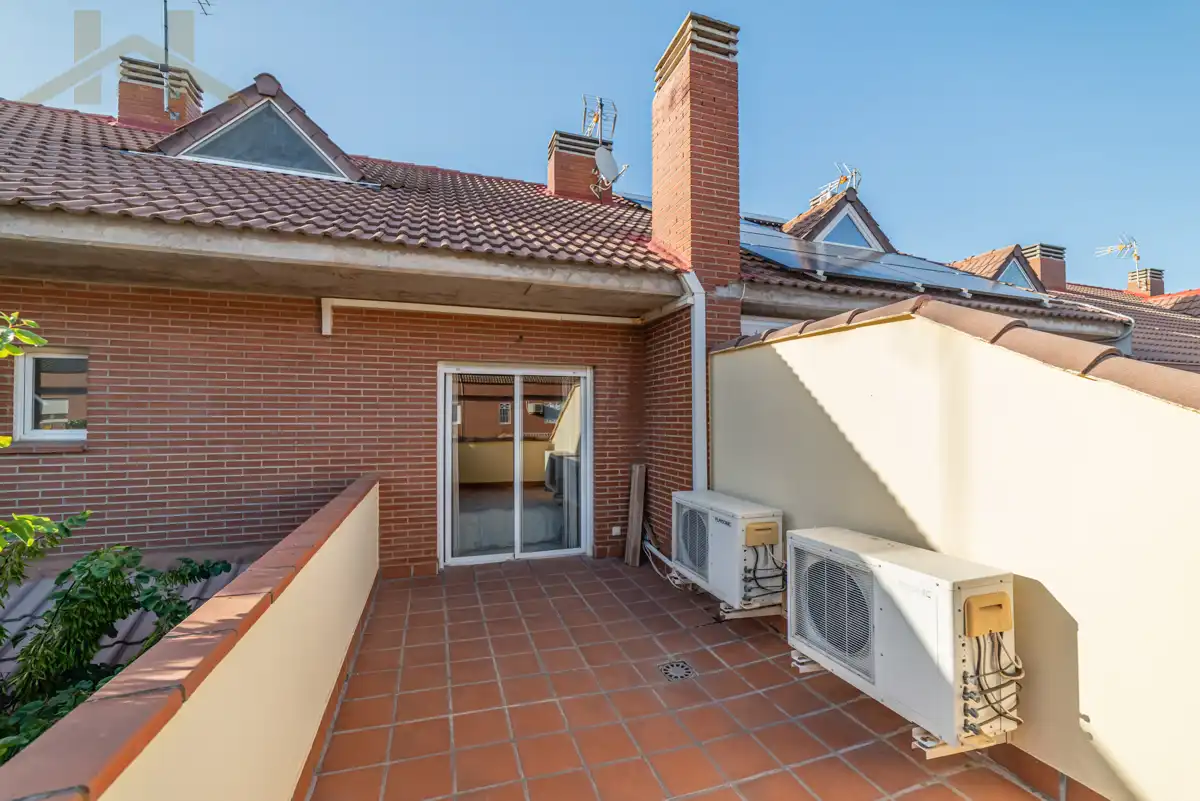 Terrassa de Casa adosada en venda en Ciempozuelos amb Aire condicionat, Calefacció i Terrassa