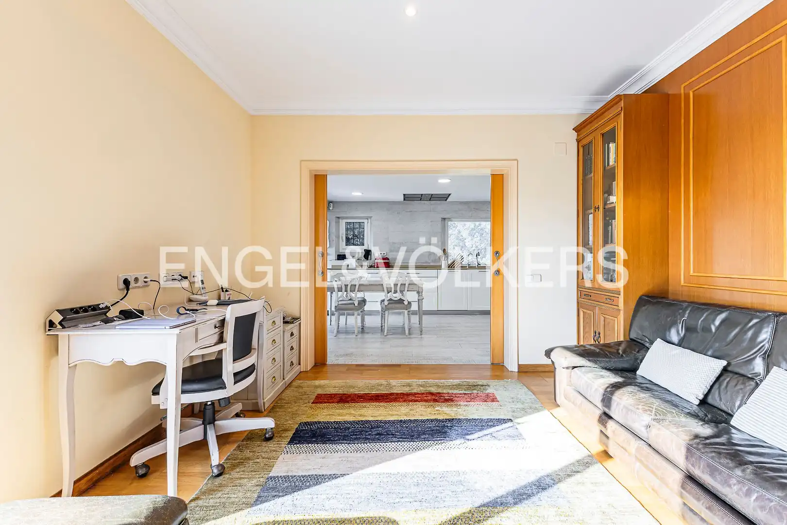 Living room of Houses for sale in Cerdanyola del Vallès  with Air Conditioner, Heating and Private garden