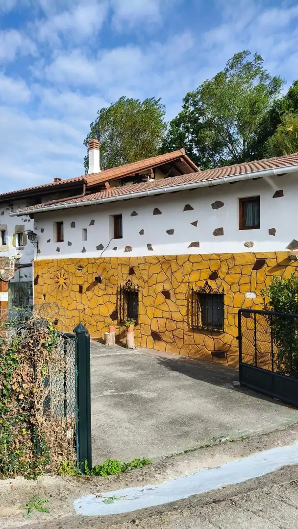 Vista exterior de Casa o chalet en venta en Bedia con Calefacción, Jardín privado y Terraza