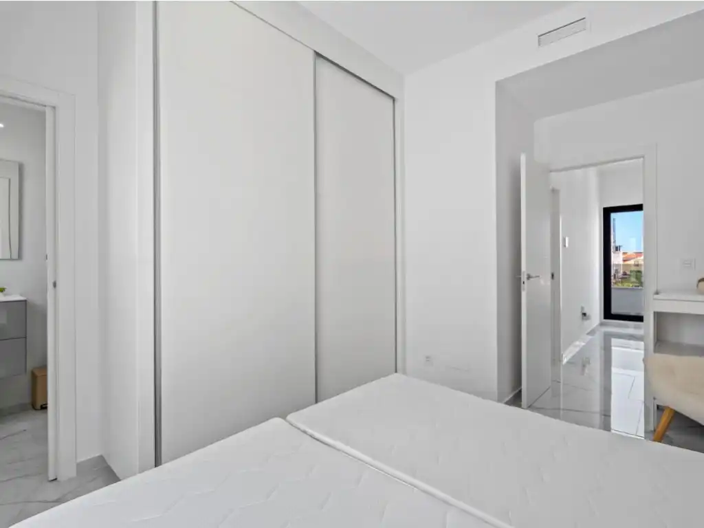Casa con piscina en venta en Calle las Abubillas, imagen 18