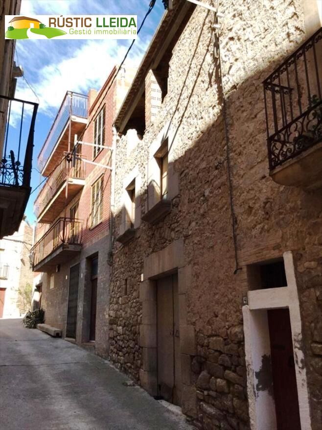 Exterior view of House or chalet for sale in Maldà