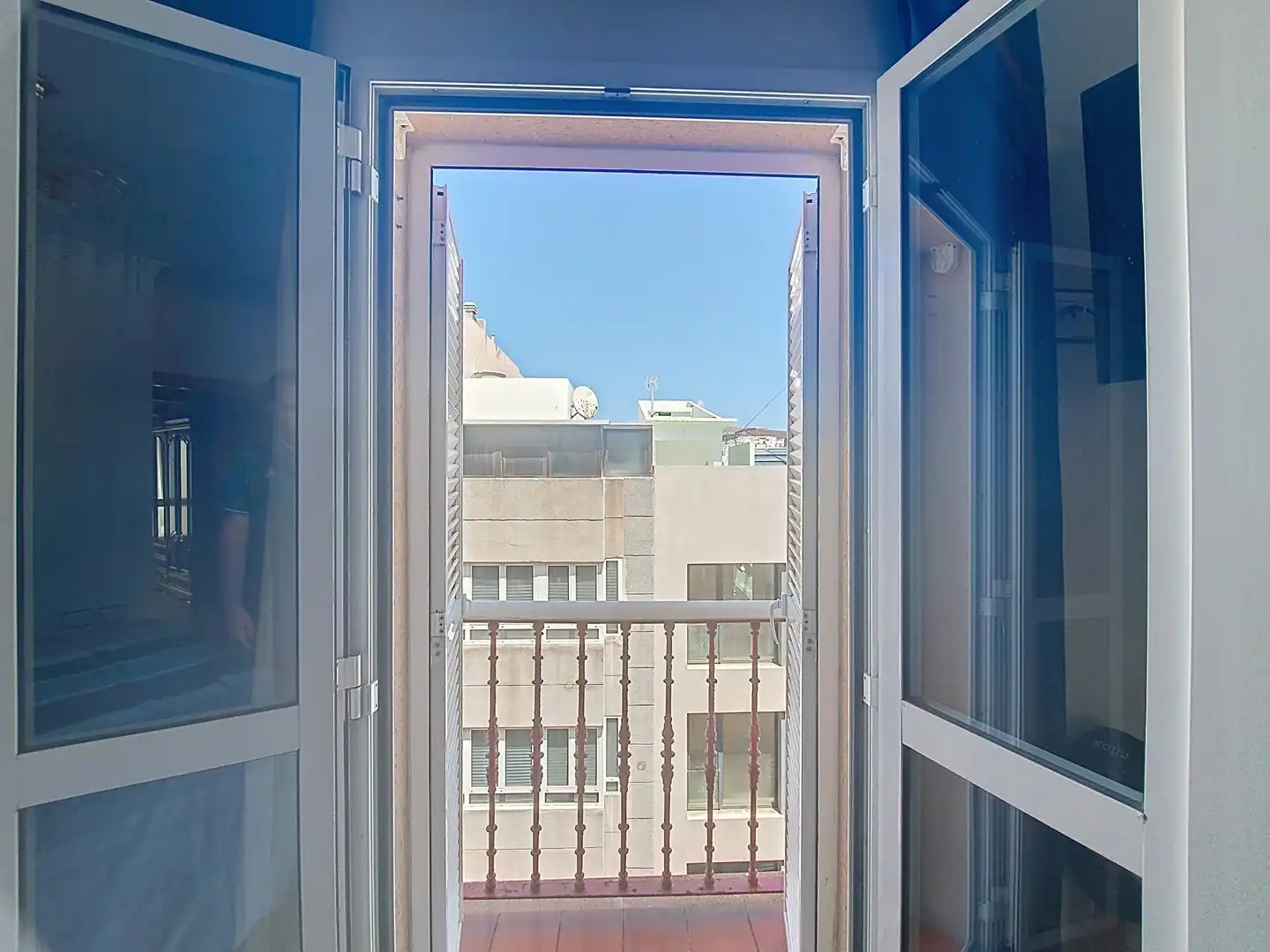 Piso con terraza en venta en Calle LA NAVAL, imagen 10