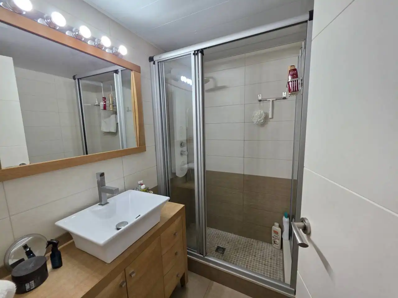 Baño de Ático en venta en Mataró con Aire acondicionado, Calefacción y Terraza