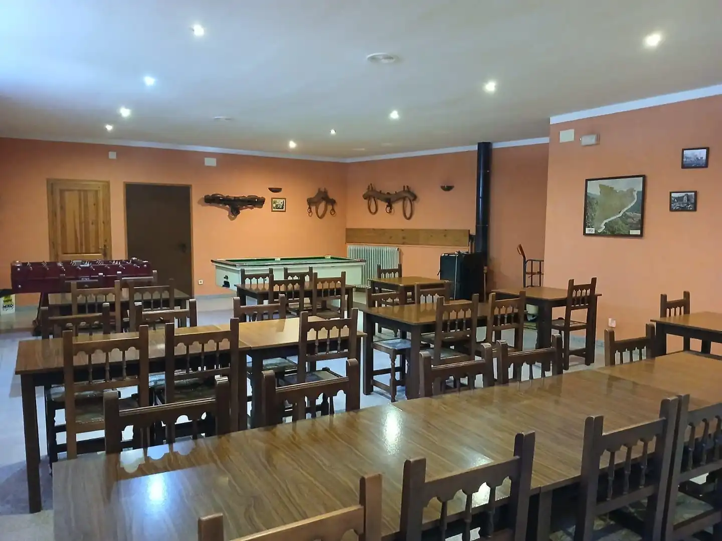 Buildings for sale in Llanars