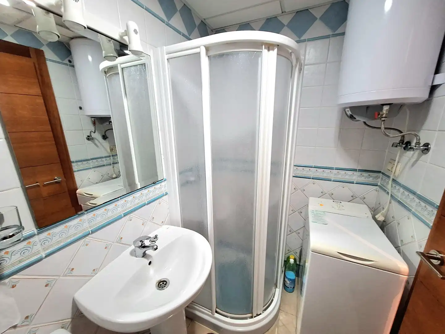 Monolocale con piscina in vendita a Avenida MANUEL MENA PALMA, imagen 19