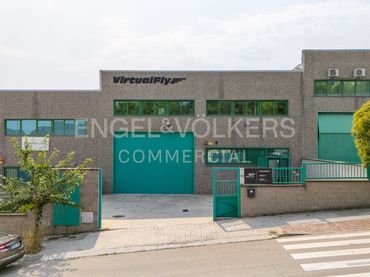 Nau industrial de lloguer a Castellgalí