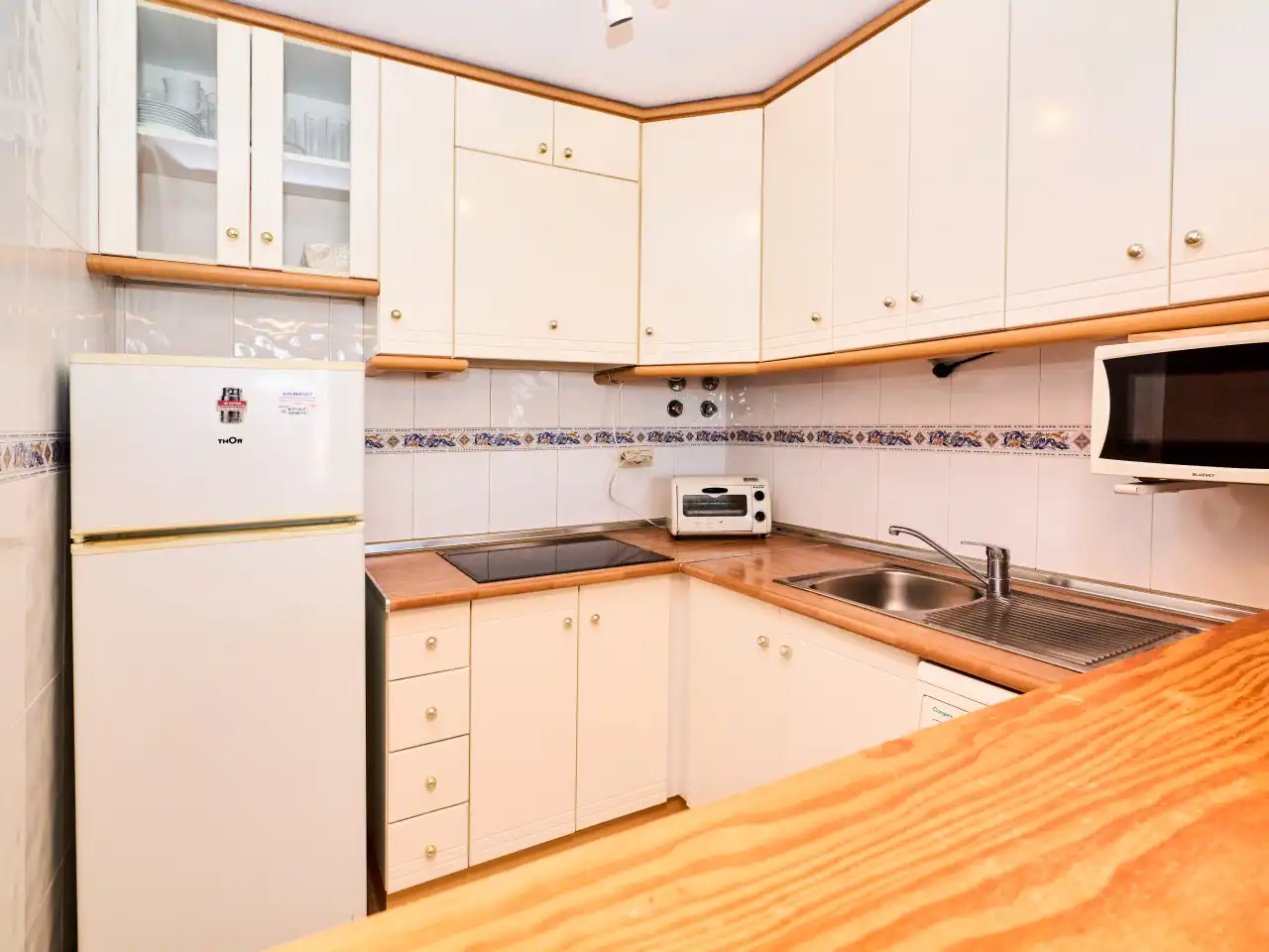Cuina de Apartament en venda en Torrevieja amb Aire condicionat, Calefacció i Terrassa