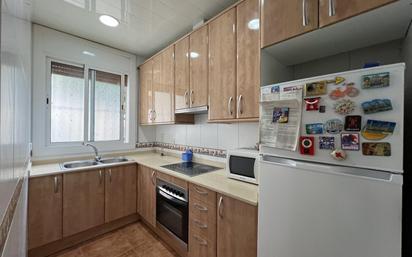 Kitchen of Planta baja for sale in L'Hospitalet de Llobregat  with Air Conditioner