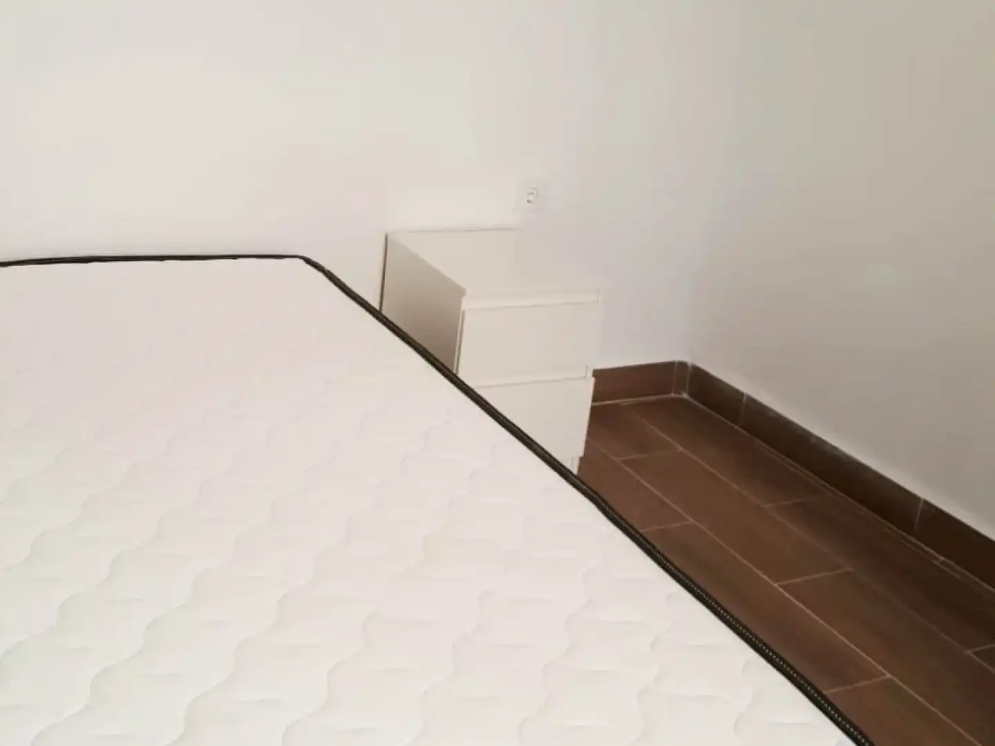 Habitación de Edificio en venta en Murcia