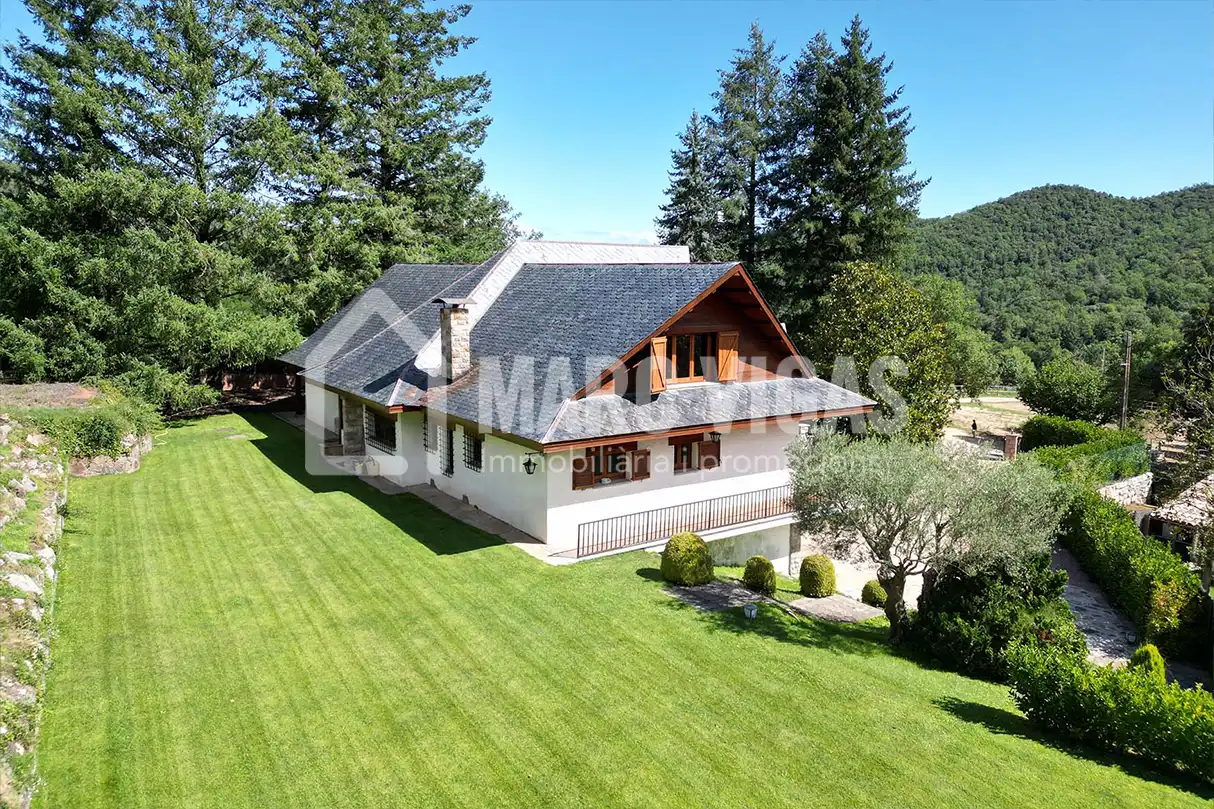 Vista exterior de Casa o chalet en venta en Viladrau con Aire acondicionado, Calefacción y Jardín privado