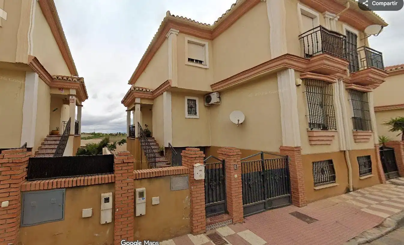 Vista exterior de Casa adosada en venta en Vegas del Genil