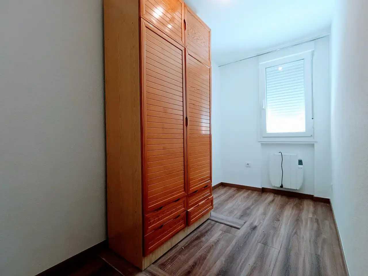 Habitación de Piso de alquiler en Madrid con Terraza y Microondas