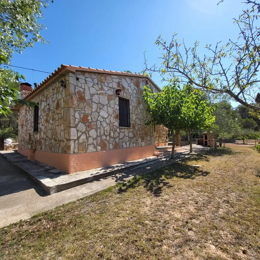 Casa rústica con piscina en venta en El Perelló, imagen 17