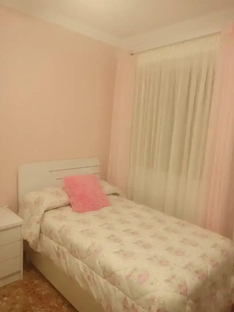 Habitación de Piso en venta en Herrera, Sevilla