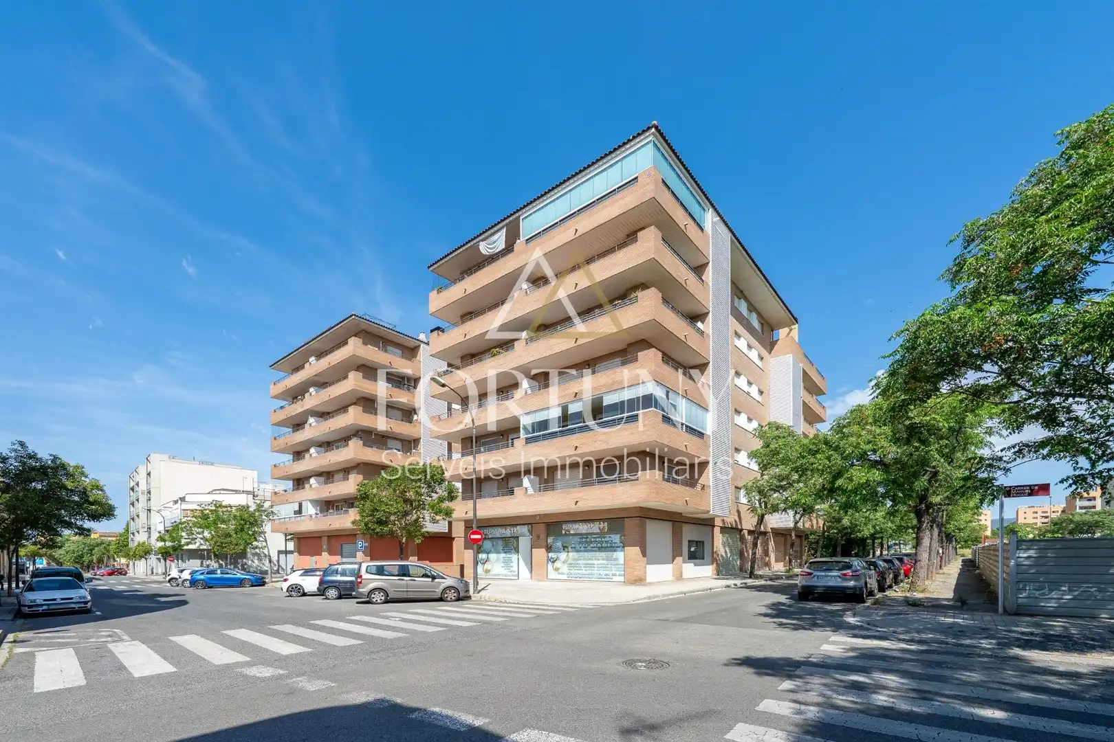 Vista exterior de Pis en venda en Reus amb Aire condicionat i Balcó