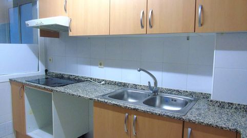 Foto 4 de Piso en venta en Estadi - Santa Anna, Vic