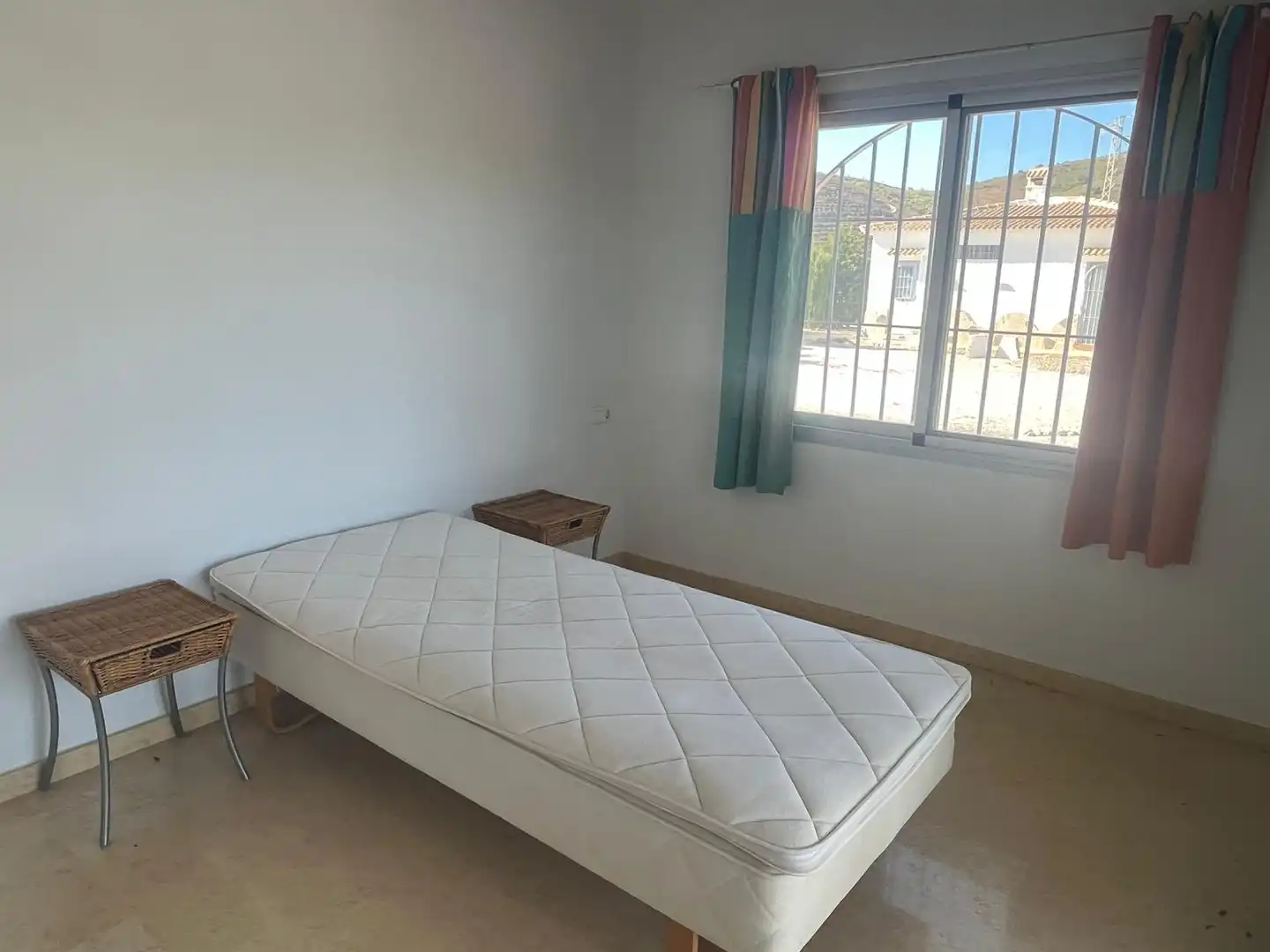 Finca rústica de lloguer a Calle Almendrillo, 7, Norte - Barrio del Pilar - El Reñidero