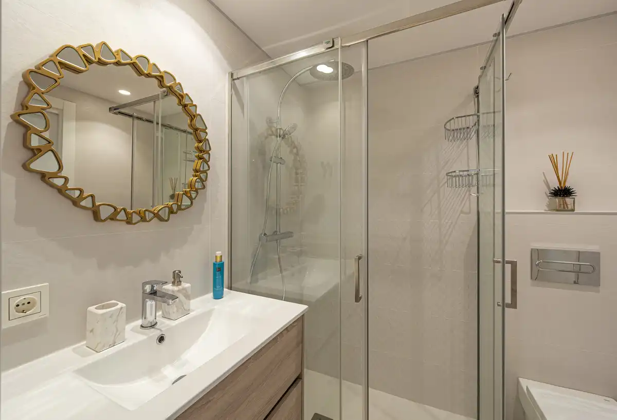 Apartamento con piscina en venta en Nueva Andalucía, imagen 15