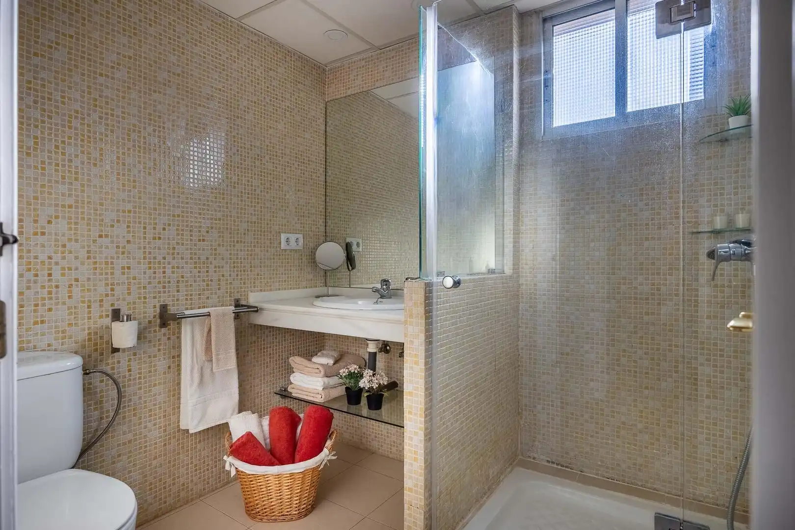 Flat for sale in Sevilla, Sevilla