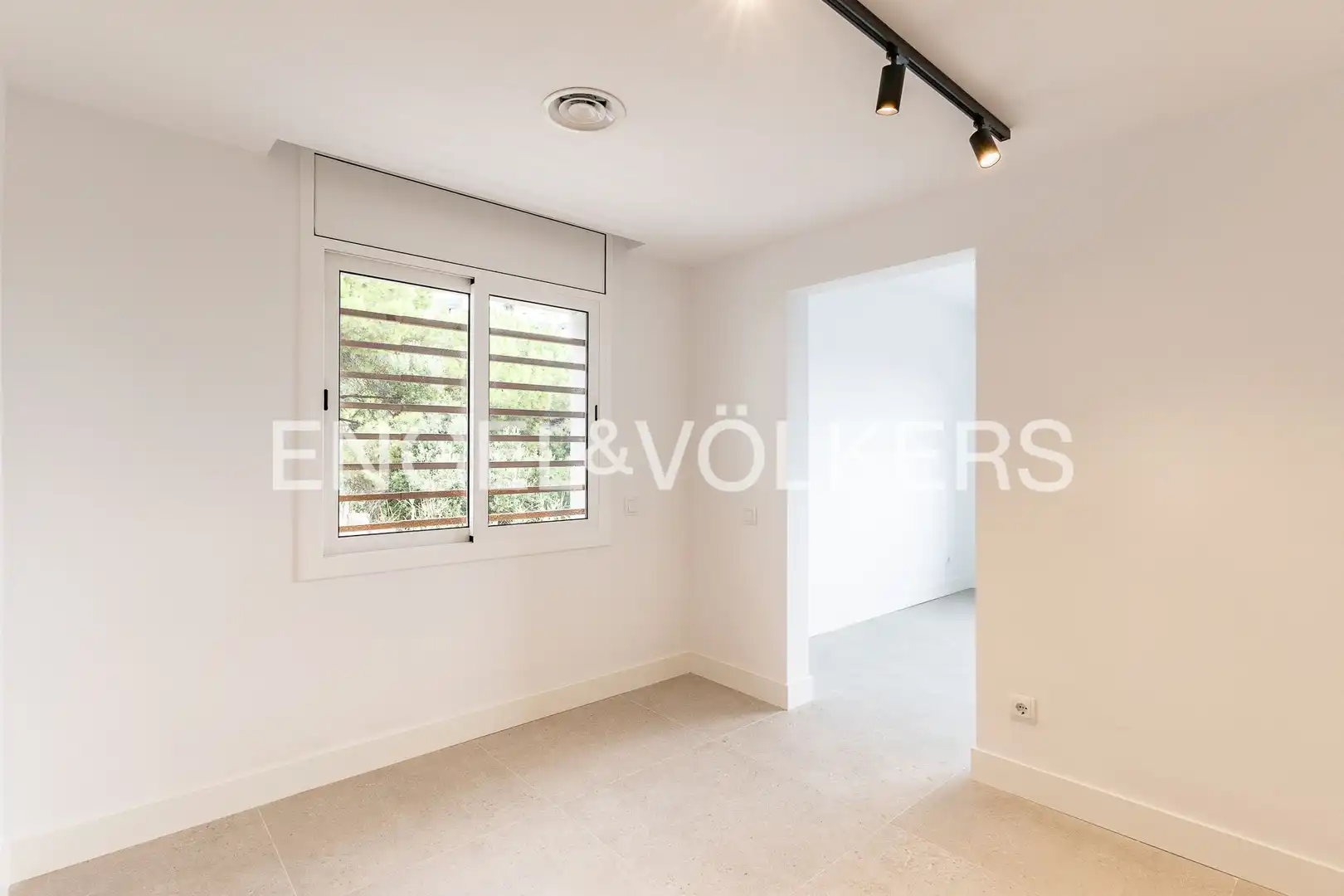 Casa amb terrassa en venda a Sant Cebrià de Vallalta, imagen 55