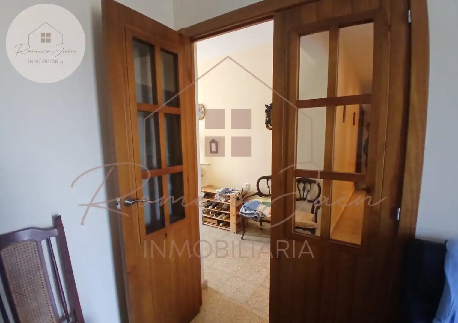 Houses for sale in Jaén  with Air Conditioner, Private garden and Terrace