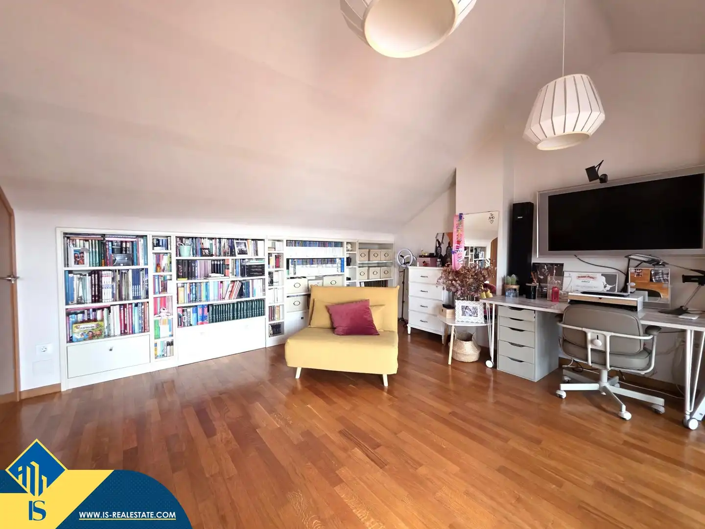 Living room of Houses for sale in Alicante / Alacant  with Terrace, Furnished and Community pool