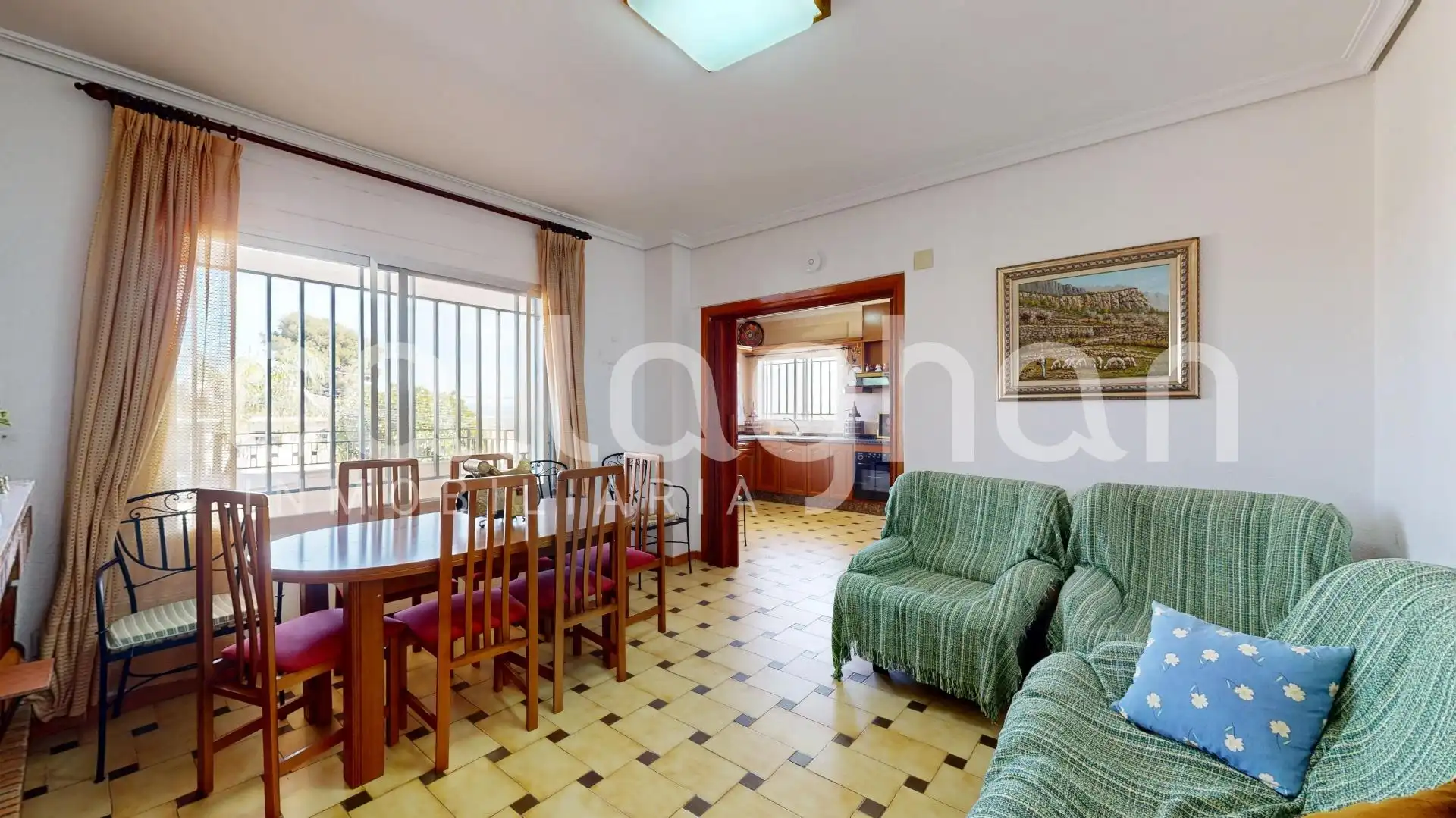 Sala d'estar de Casa o xalet en venda en Chiva amb Aire condicionat, Jardí privat i Terrassa