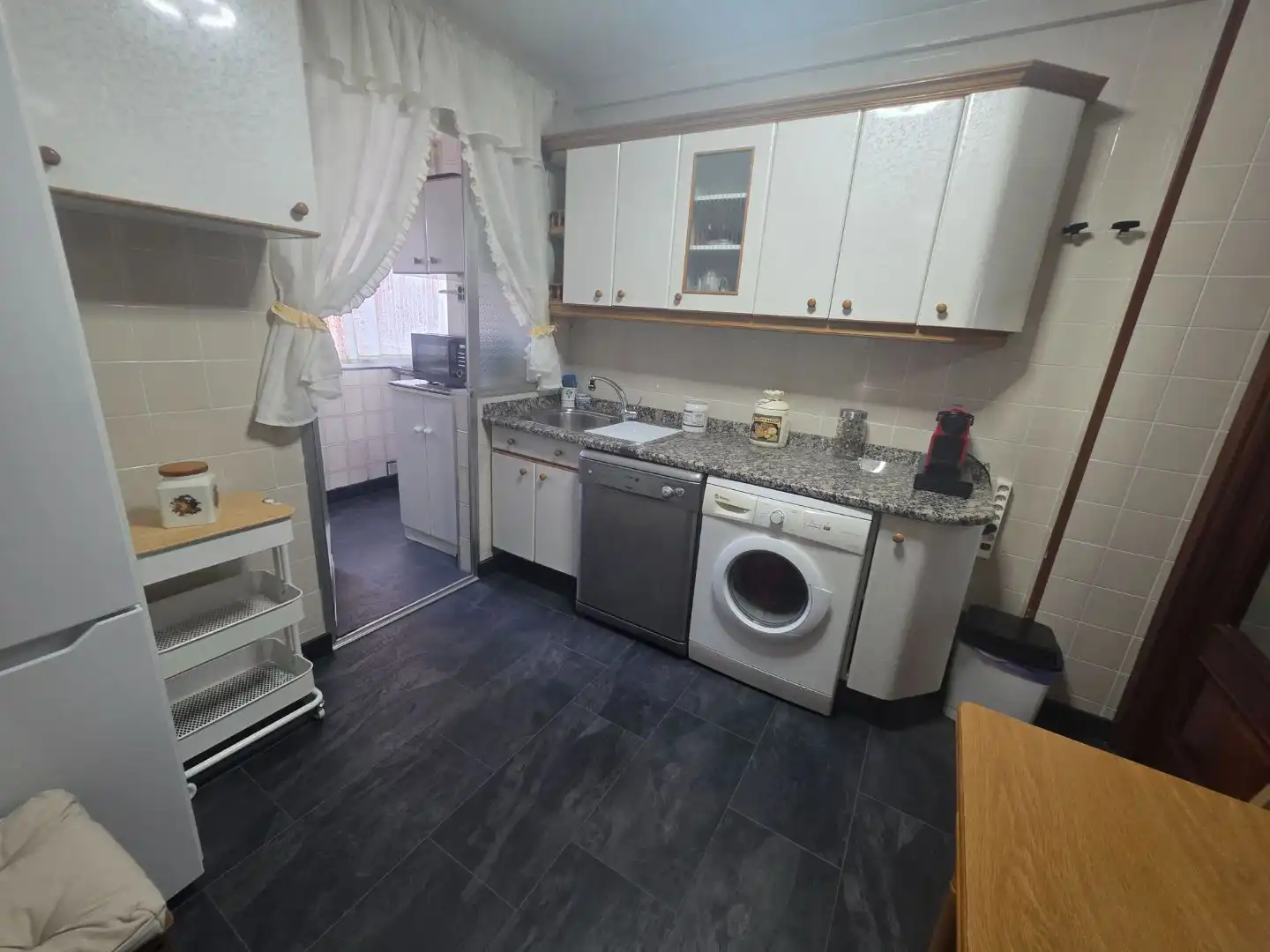Kitchen of Flat for rent in Guardo  with Furnished