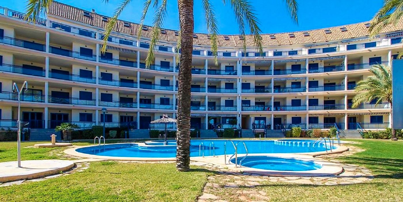 Piscina de Apartament de lloguer en Dénia amb Aire condicionat, Calefacció i Terrassa