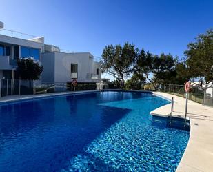 Swimming pool of Single-family semi-detached to rent in Marbella  with Air Conditioner and Terrace