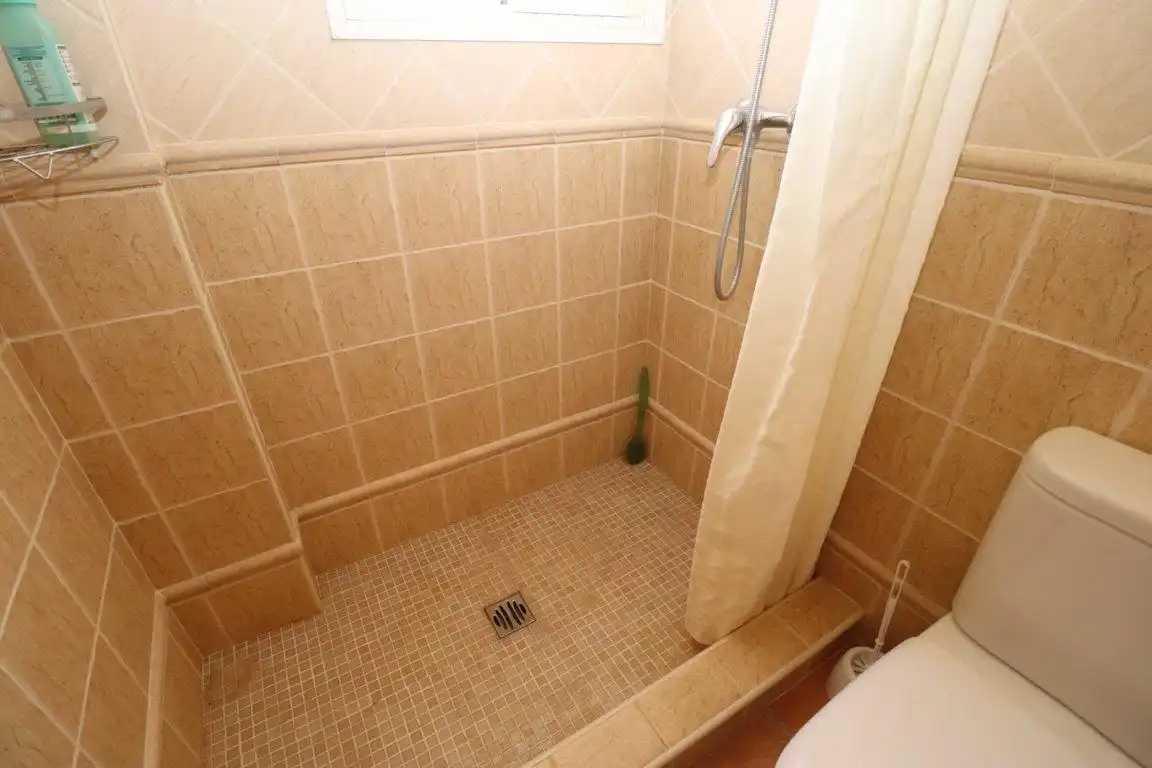 Bathroom of Houses for rent in Coín  with Private garden, Terrace and Swimming Pool