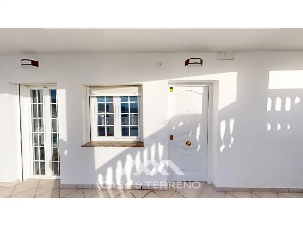 Vista exterior de Casa o chalet en venta en Torrox con Aire acondicionado, Terraza y Piscina