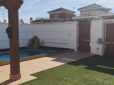 Villa con piscina in vendita a Calle Huerto del Tío Ricardo