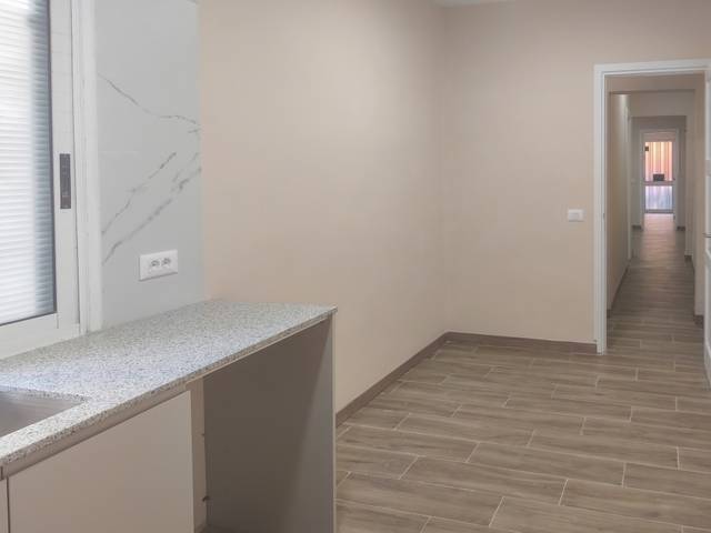 Piso en Venta en Calle Principe Ruyman, 64 en La Salud