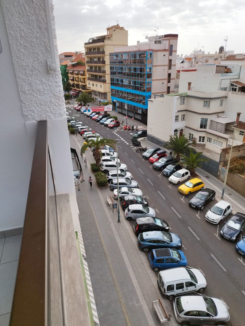 Aparcament de Estudi en venda en Puerto de la Cruz amb Balcó
