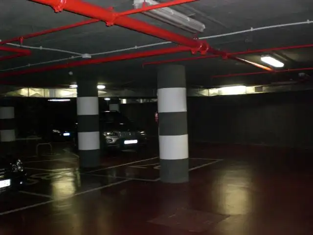 Garatge de lloguer a CALLE PELAI, 3, El Raval