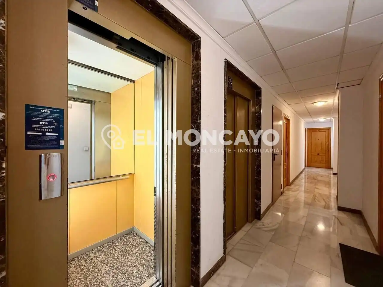 Apartamento con ascensor en venta en La Mata, imagen 32