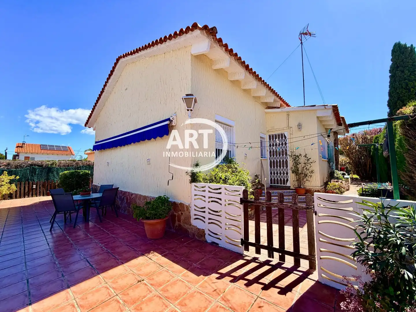 Exterior view of Houses for sale in L'Eliana  with Air Conditioner, Heating and Private garden