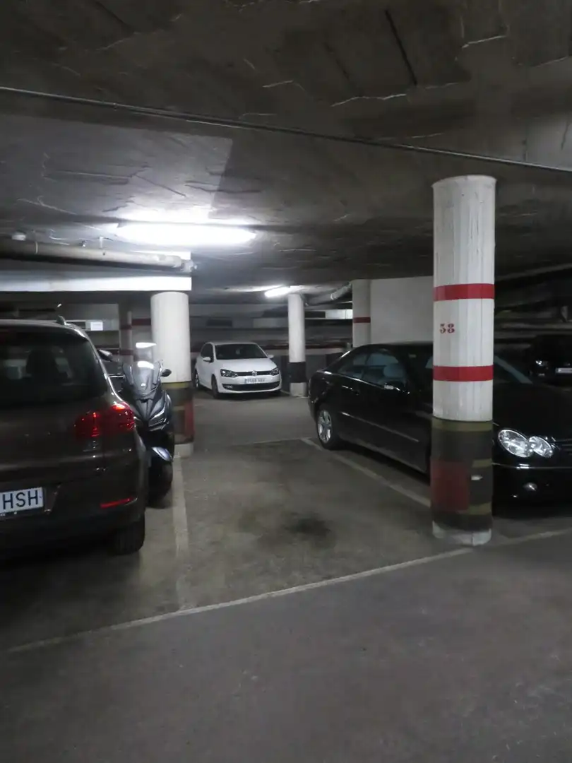 Aparcament de Garatge en venda en Barcelona