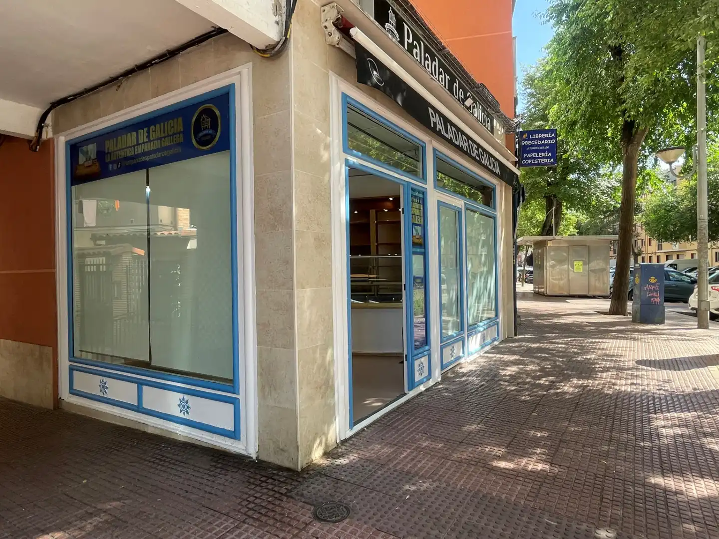 Commercial properties for rent in Alcalá de Henares  with Air Conditioner