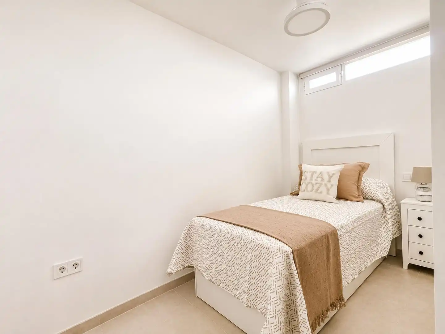Schlafzimmer von Wohnung zur Miete in Córdoba mit Klimaanlage, Heizung und Terrasse