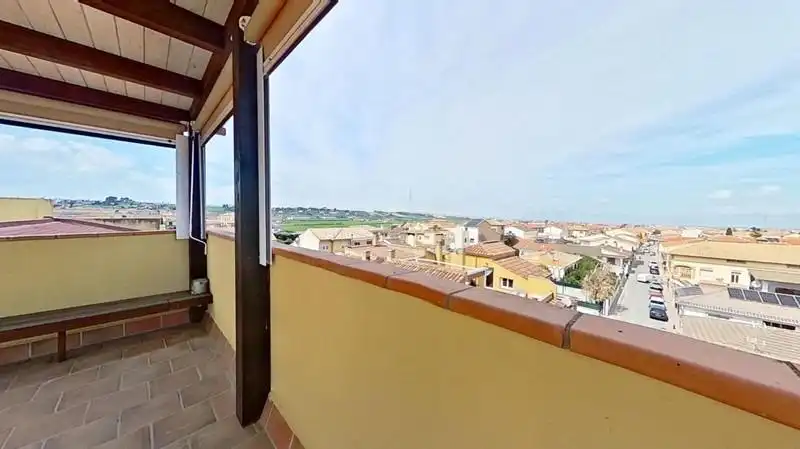 Terrasse von Dachboden zum Verkauf in Cúllar Vega mit Terrasse und Balkon