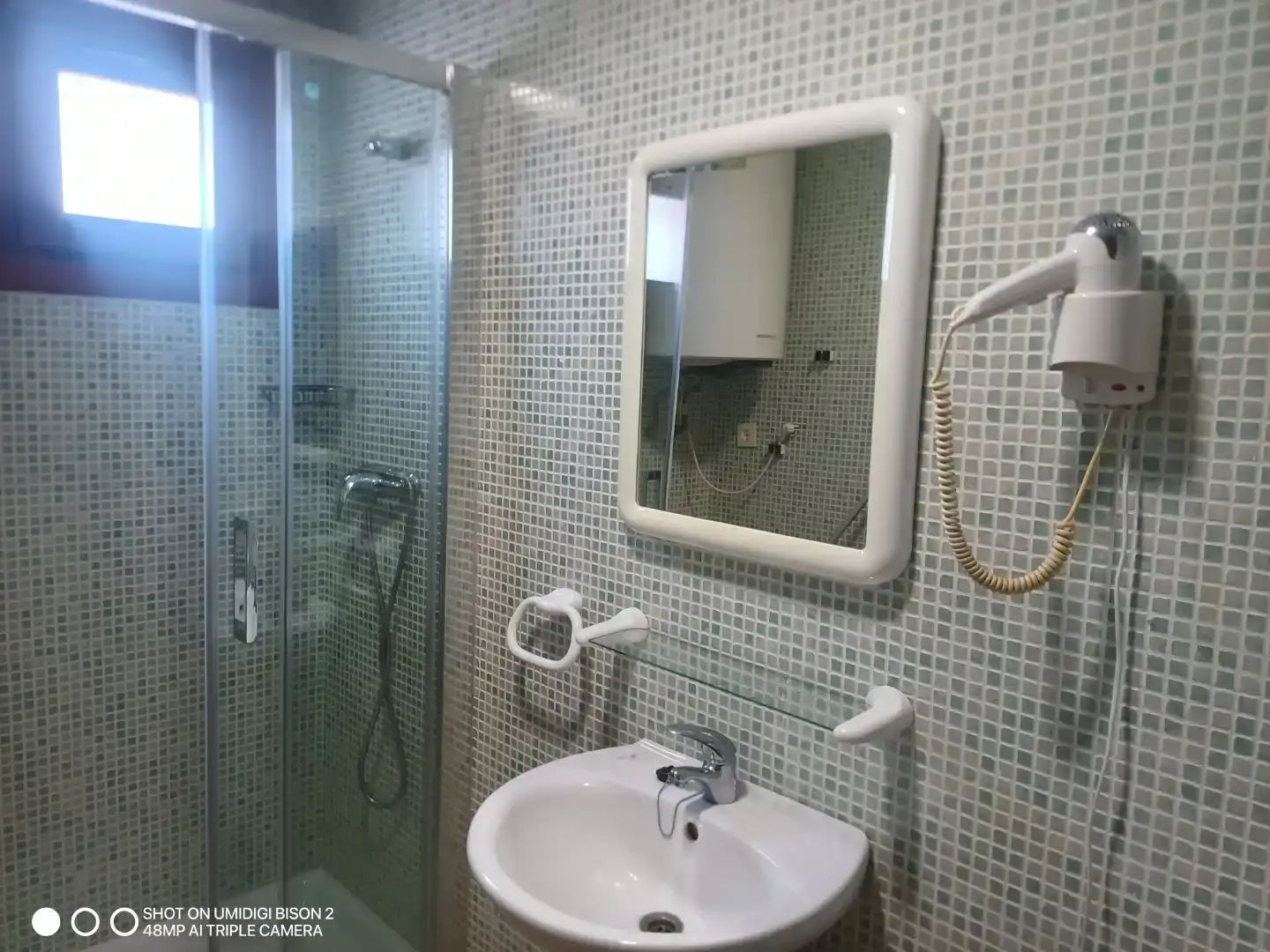 Bathroom of Flat for rent in Loriguilla  with Furnished