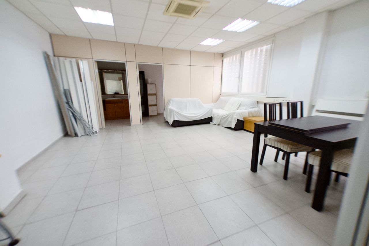 Oficina en venta en Terrassa con Trastero