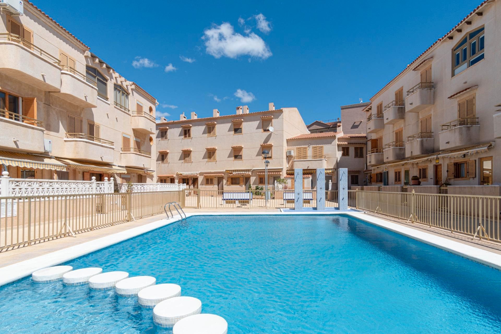 Swimming pool of Single-family semi-detached for sale in Elche / Elx  with Terrace, Storage room and Furnished