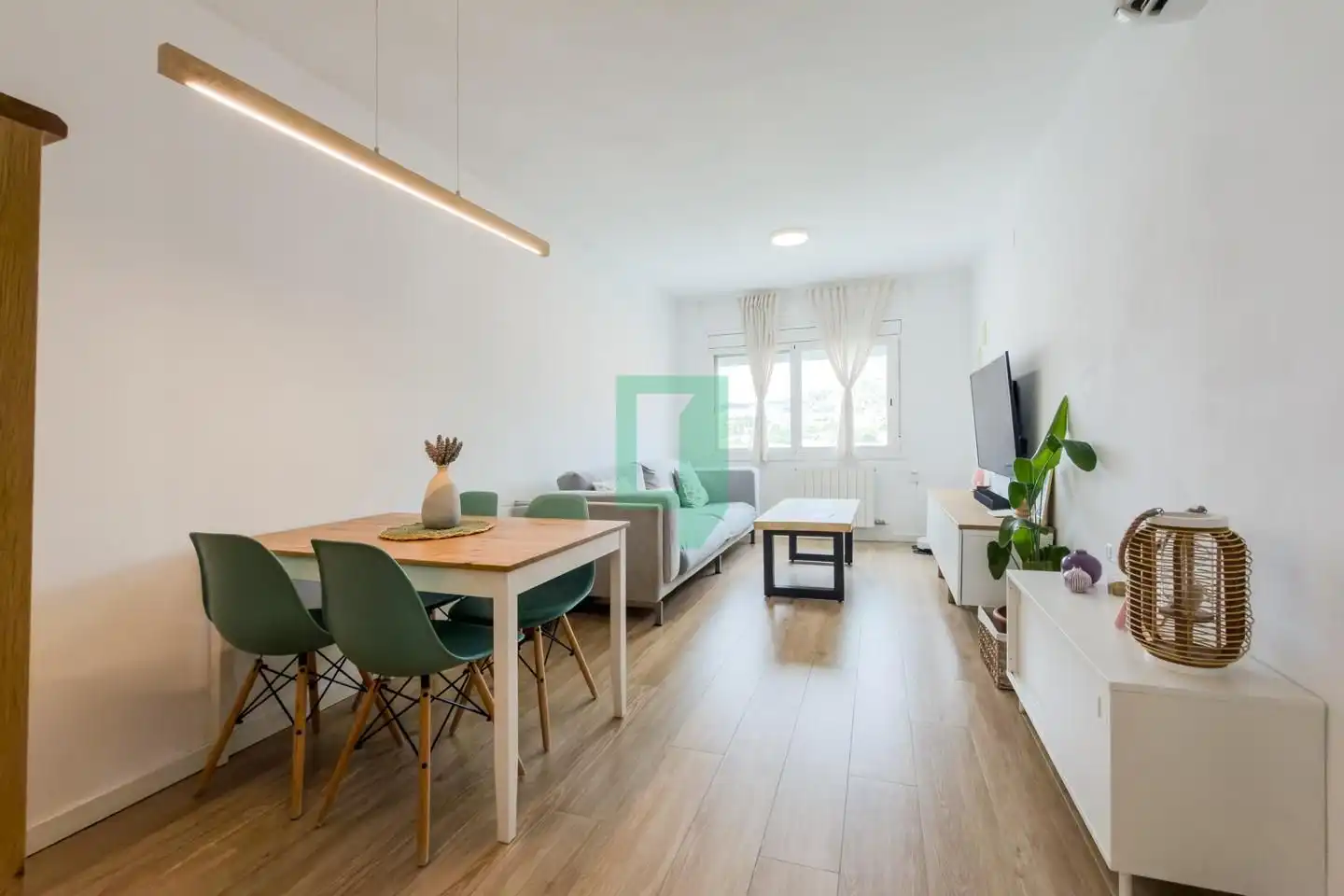 Sala de estar de Piso en venta en Badalona con Aire acondicionado, Calefacción y Balcón