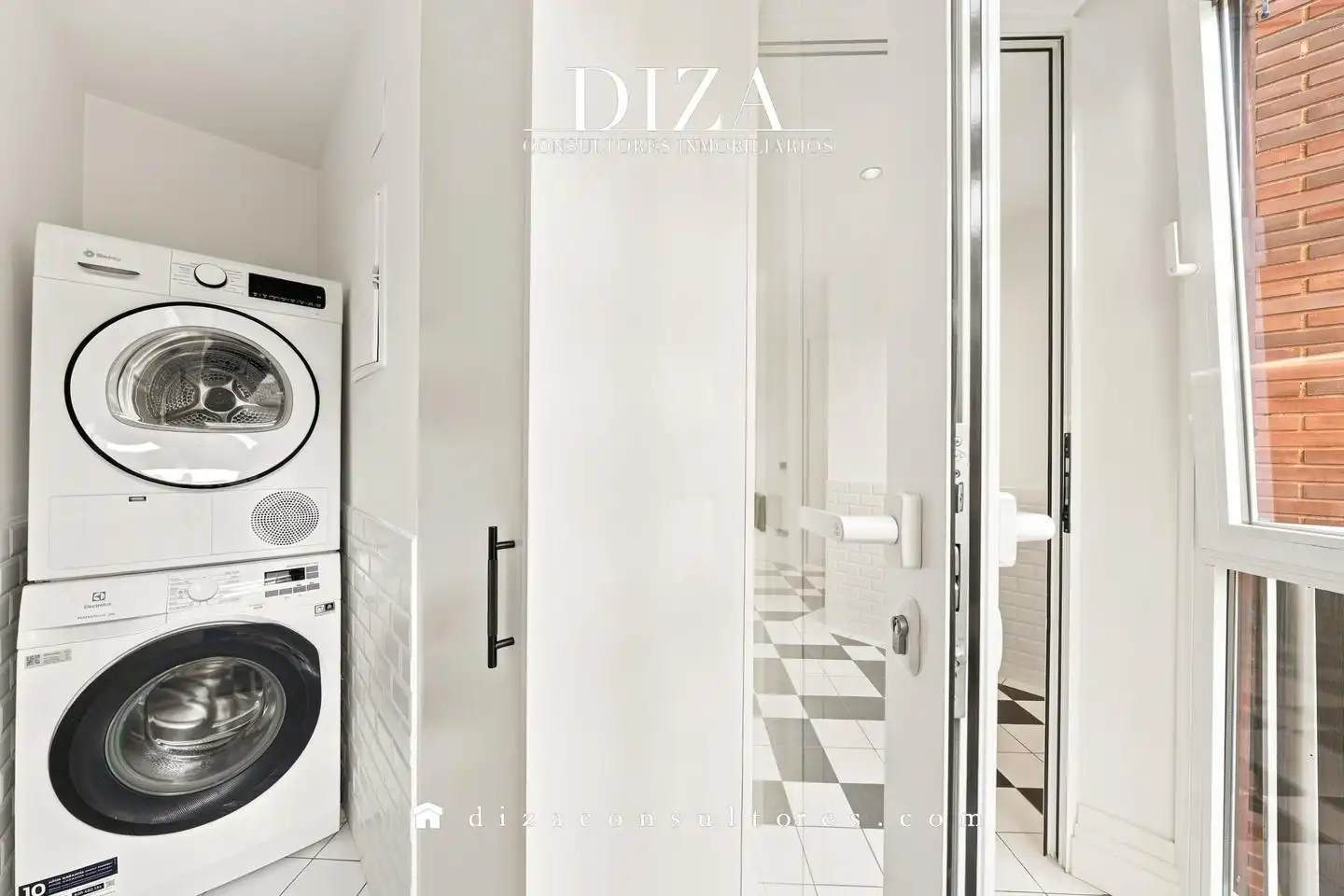 Baño de Piso de alquiler en Madrid con Aire acondicionado, Calefacción y Trastero
