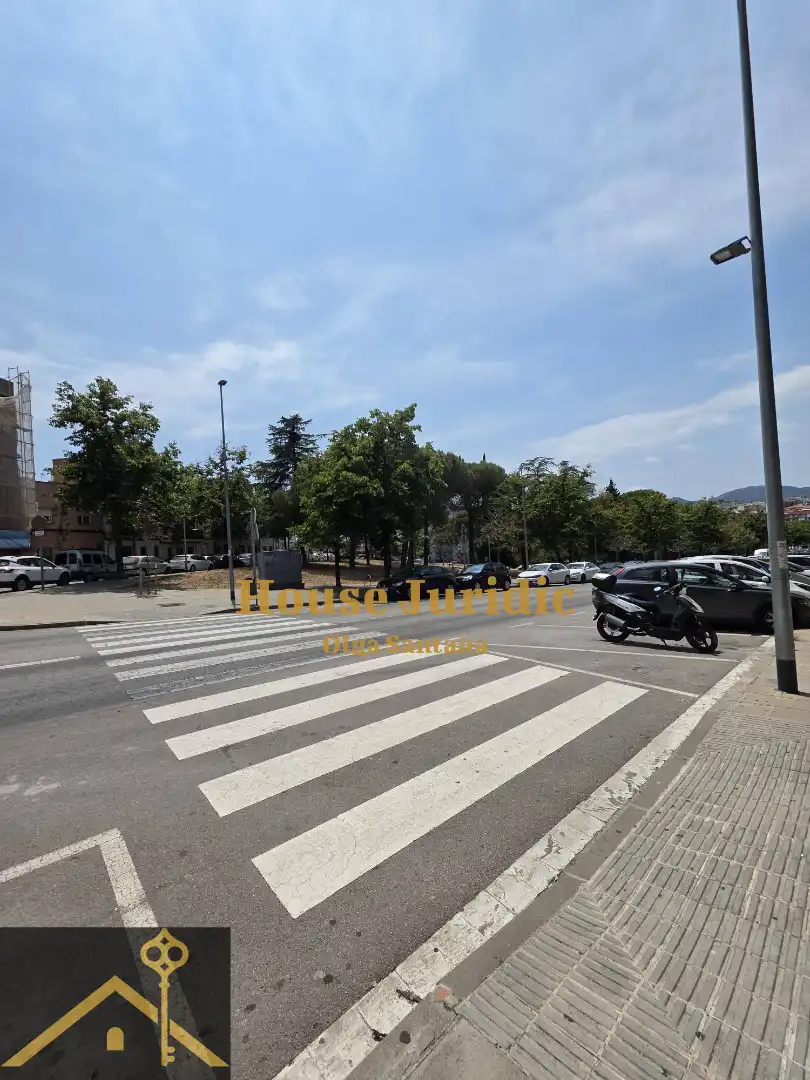 Vista exterior de Ático en venta en Mataró con Calefacción, Parquet y Terraza